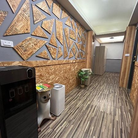 Fengchia Fun House Appartement Taichung Buitenkant foto