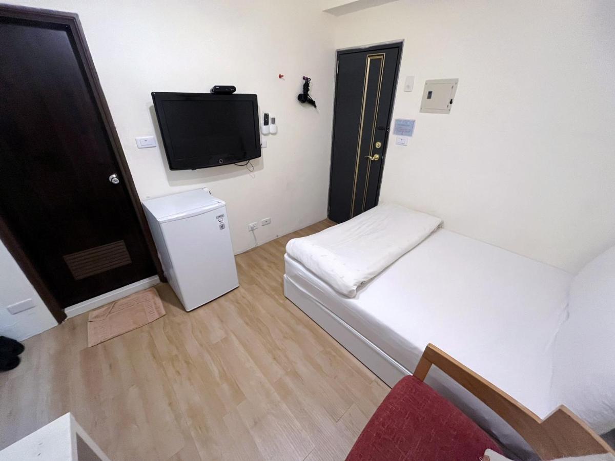 Fengchia Fun House Appartement Taichung Buitenkant foto