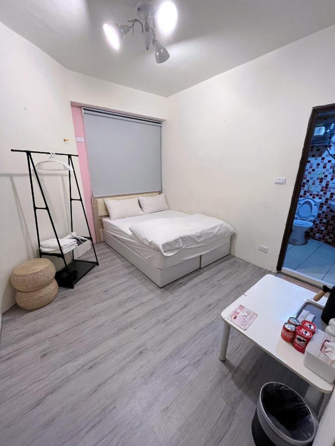 Fengchia Fun House Appartement Taichung Buitenkant foto