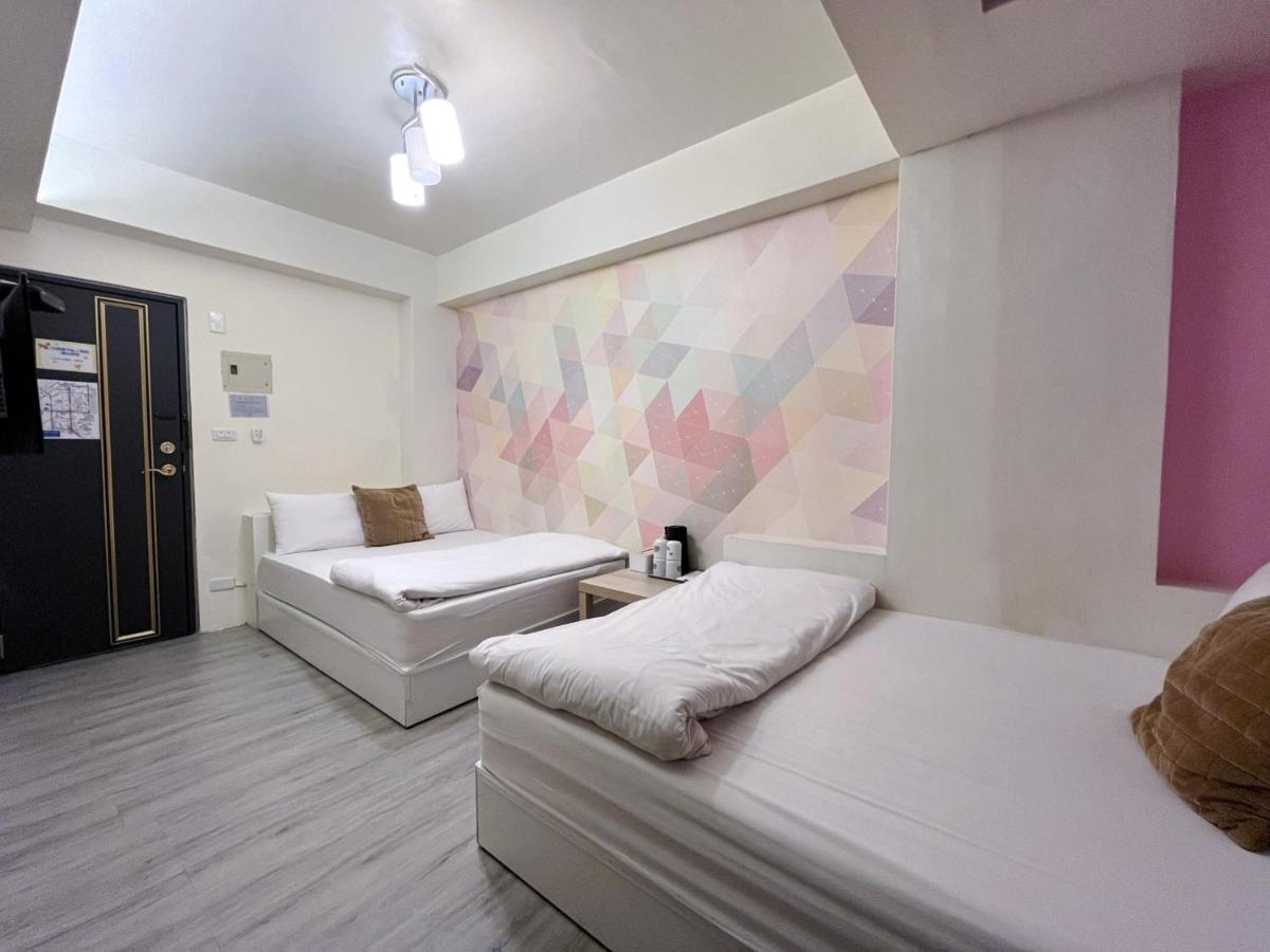 Fengchia Fun House Appartement Taichung Buitenkant foto